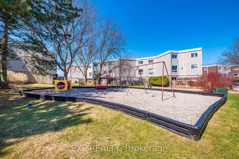 60 Elmsdale Drive Kitchener ON N2E 2G4
