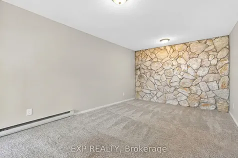 60 Elmsdale Drive Kitchener ON N2E 2G4