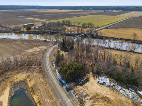 2392 North Dixon Factory Road The Nation ON K0A 1E0
