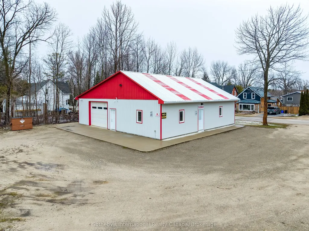 76 Edwin Street E Meaford ON N4L 1C2