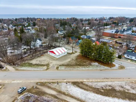 76 Edwin Street E Meaford ON N4L 1C2