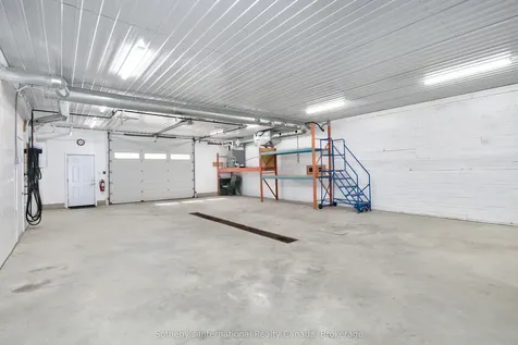 76 Edwin Street E Meaford ON N4L 1C2