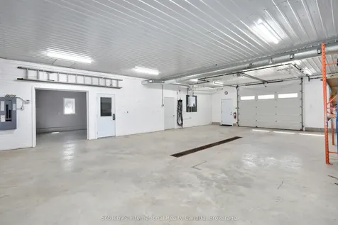 76 Edwin Street E Meaford ON N4L 1C2