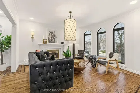 82 Maple Drive Hamilton ON L8G 3C2