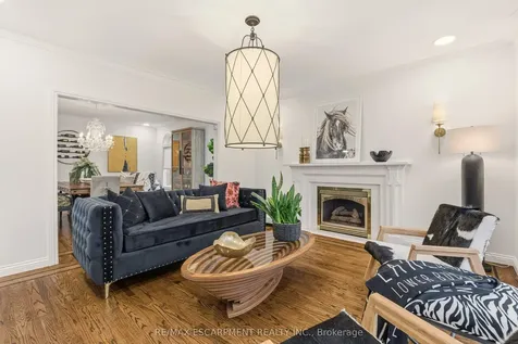 82 Maple Drive Hamilton ON L8G 3C2