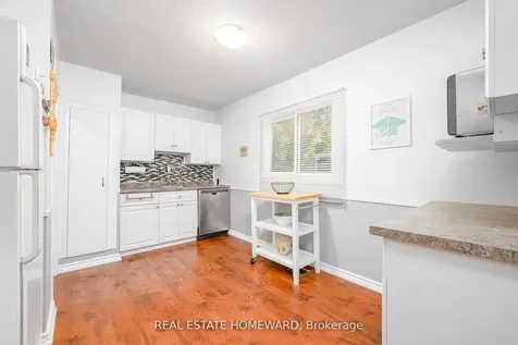 521 O'connell Road Peterborough ON K9J 4E2