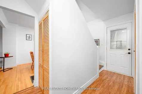 521 O'connell Road Peterborough ON K9J 4E2