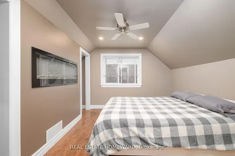 521 O'connell Road Peterborough ON K9J 4E2