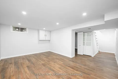 521 O'connell Road Peterborough ON K9J 4E2
