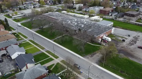 102 Fraser Street Kingston ON K7K 2J2