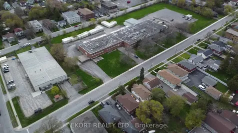 102 Fraser Street Kingston ON K7K 2J2