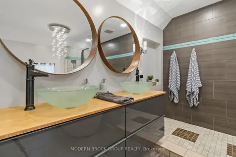 44 Havelock Street Brockville ON K6V 4M1