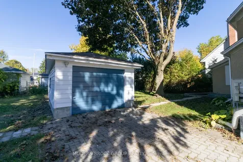 44 Havelock Street Brockville ON K6V 4M1