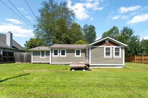 3242 Riselay Avenue Fort Erie ON L0S 1N0
