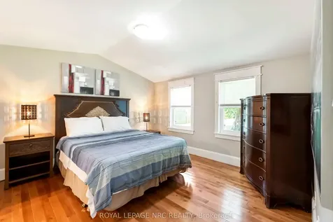 3242 Riselay Avenue Fort Erie ON L0S 1N0