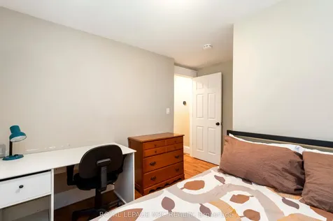 3242 Riselay Avenue Fort Erie ON L0S 1N0