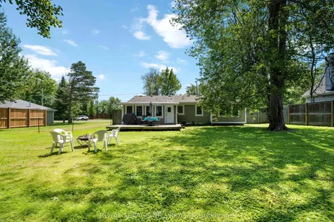 3242 Riselay Avenue Fort Erie ON L0S 1N0