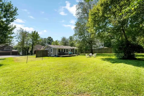 3242 Riselay Avenue Fort Erie ON L0S 1N0