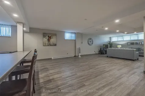 2 Mowat Avenue Kingston ON K7M 1K1
