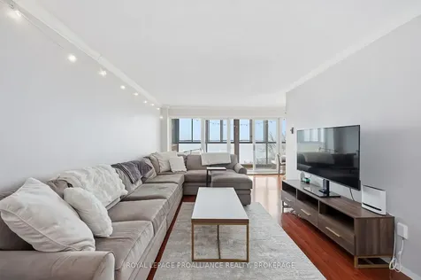2 Mowat Avenue Kingston ON K7M 1K1