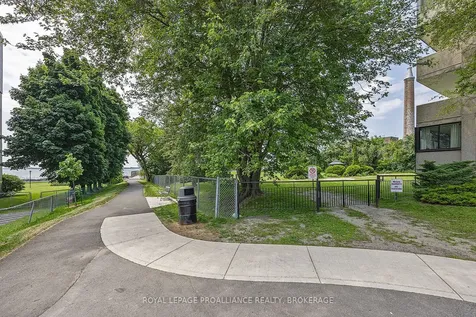 2 Mowat Avenue Kingston ON K7M 1K1