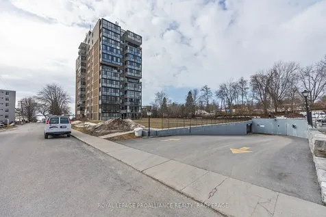 2 Mowat Avenue Kingston ON K7M 1K1