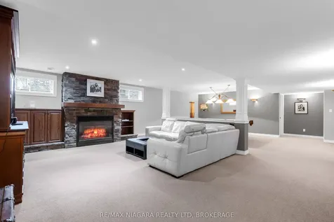 27 Martha Court Pelham ON L0S 1C0