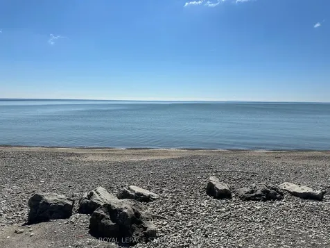2483 North Shore Drive Haldimand ON N0A 1K0