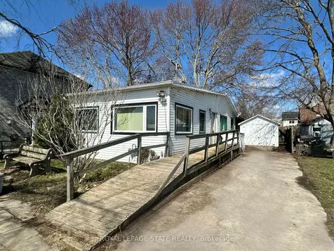 2483 North Shore Drive Haldimand ON N0A 1K0