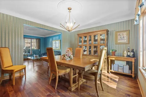 5 Milburn Drive Pelham ON L0S 1E4
