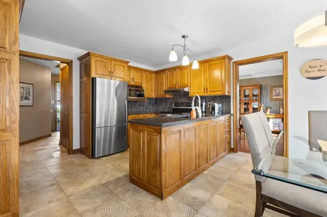 5 Milburn Drive Pelham ON L0S 1E4