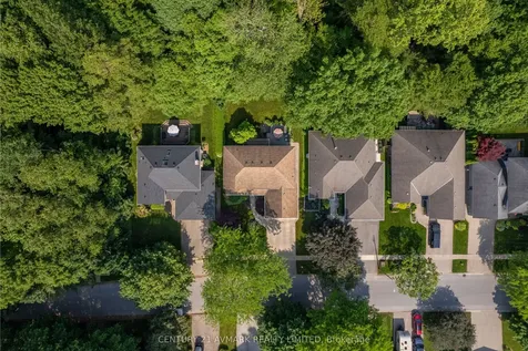 5 Milburn Drive Pelham ON L0S 1E4