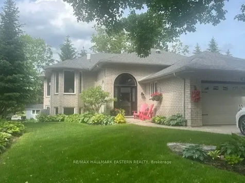 4 Huntingwood Crescent Kawartha Lakes ON K0M 1A0