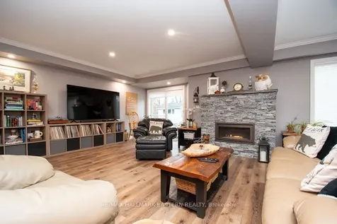 4 Huntingwood Crescent Kawartha Lakes ON K0M 1A0