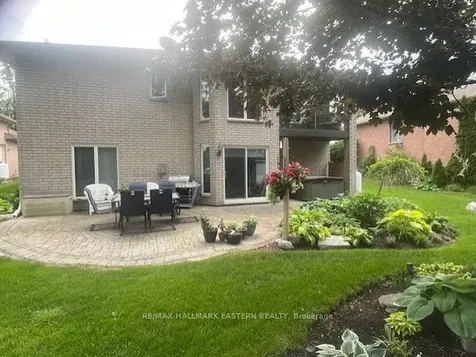 4 Huntingwood Crescent Kawartha Lakes ON K0M 1A0