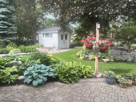 4 Huntingwood Crescent Kawartha Lakes ON K0M 1A0