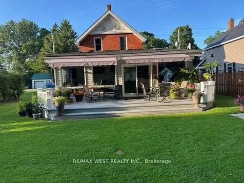 25 Edwin Street W Meaford ON N4L 1E4