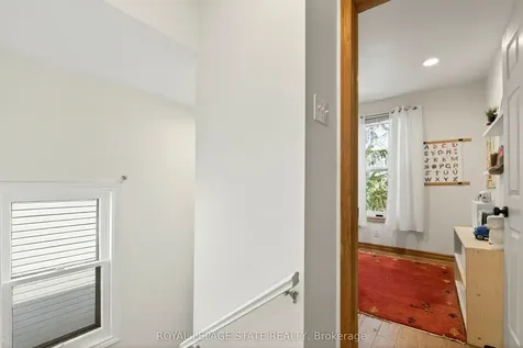 12 East 21st Street Hamilton ON L8V 2T2