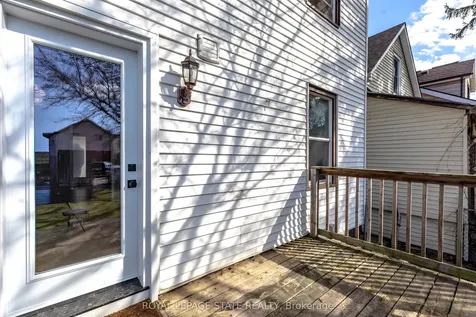 12 East 21st Street Hamilton ON L8V 2T2
