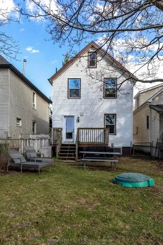 12 East 21st Street Hamilton ON L8V 2T2