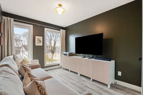 53 Arthur Street S Guelph ON N1E 5K4