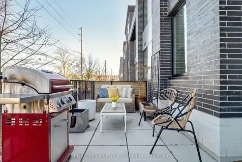 53 Arthur Street S Guelph ON N1E 5K4