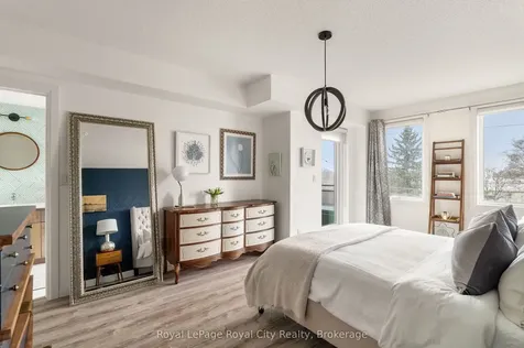 53 Arthur Street S Guelph ON N1E 5K4