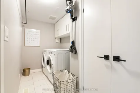 53 Arthur Street S Guelph ON N1E 5K4