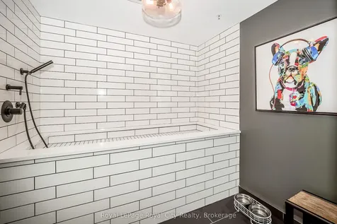 53 Arthur Street S Guelph ON N1E 5K4