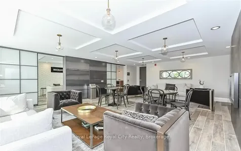 53 Arthur Street S Guelph ON N1E 5K4