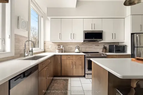 53 Arthur Street S Guelph ON N1E 5K4