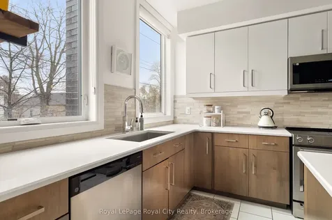 53 Arthur Street S Guelph ON N1E 5K4