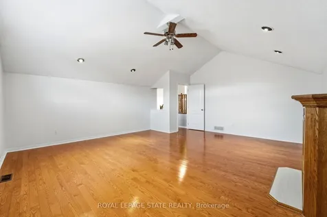 166 Boulding Avenue Hamilton ON L0R 2H3