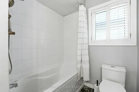 166 Boulding Avenue Hamilton ON L0R 2H3